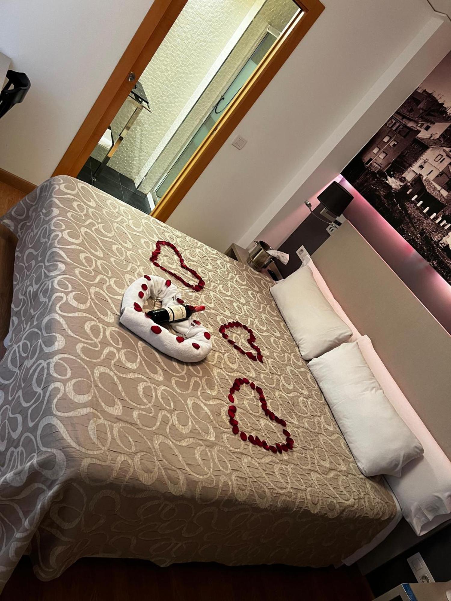 Hello Villarreal Suites Vila-real Экстерьер фото