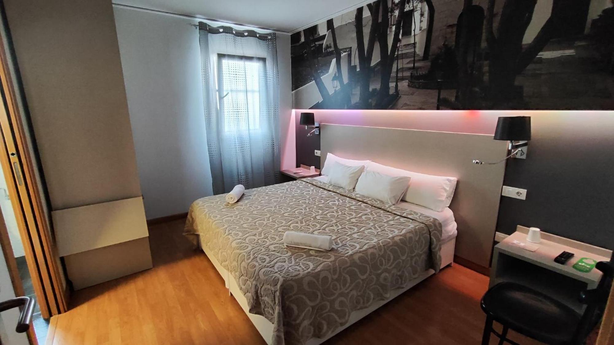 Hello Villarreal Suites Vila-real Экстерьер фото