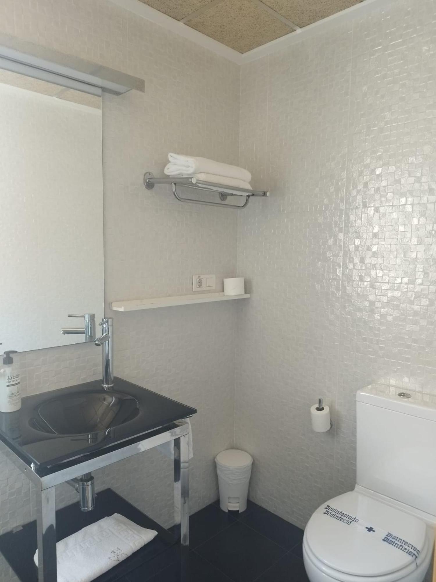 Hello Villarreal Suites Vila-real Экстерьер фото